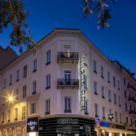 66 Hotel 4*